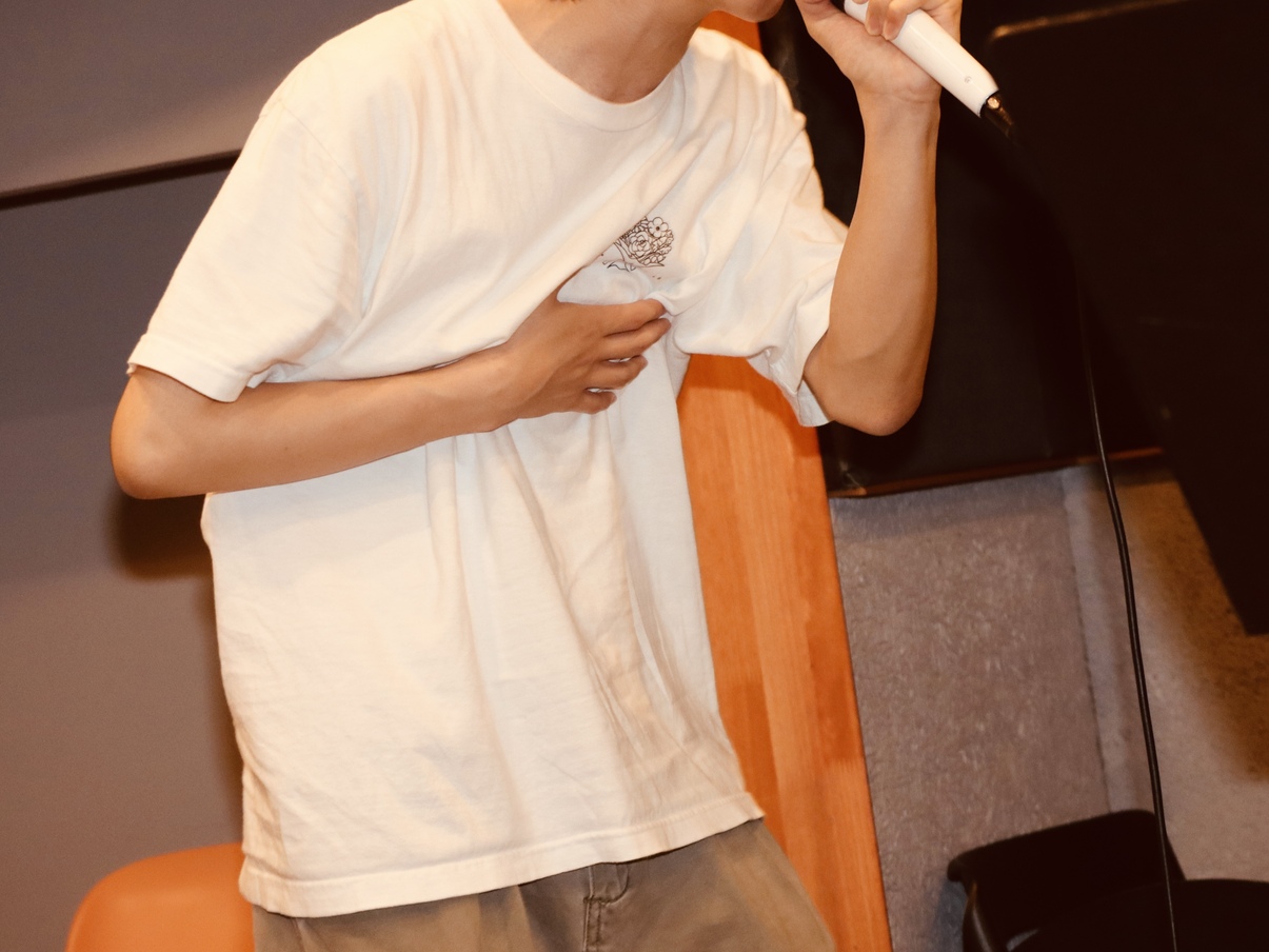このTシャツはまさか！？